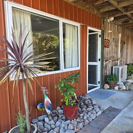 The Redbarn Villa Turangi Exterior foto