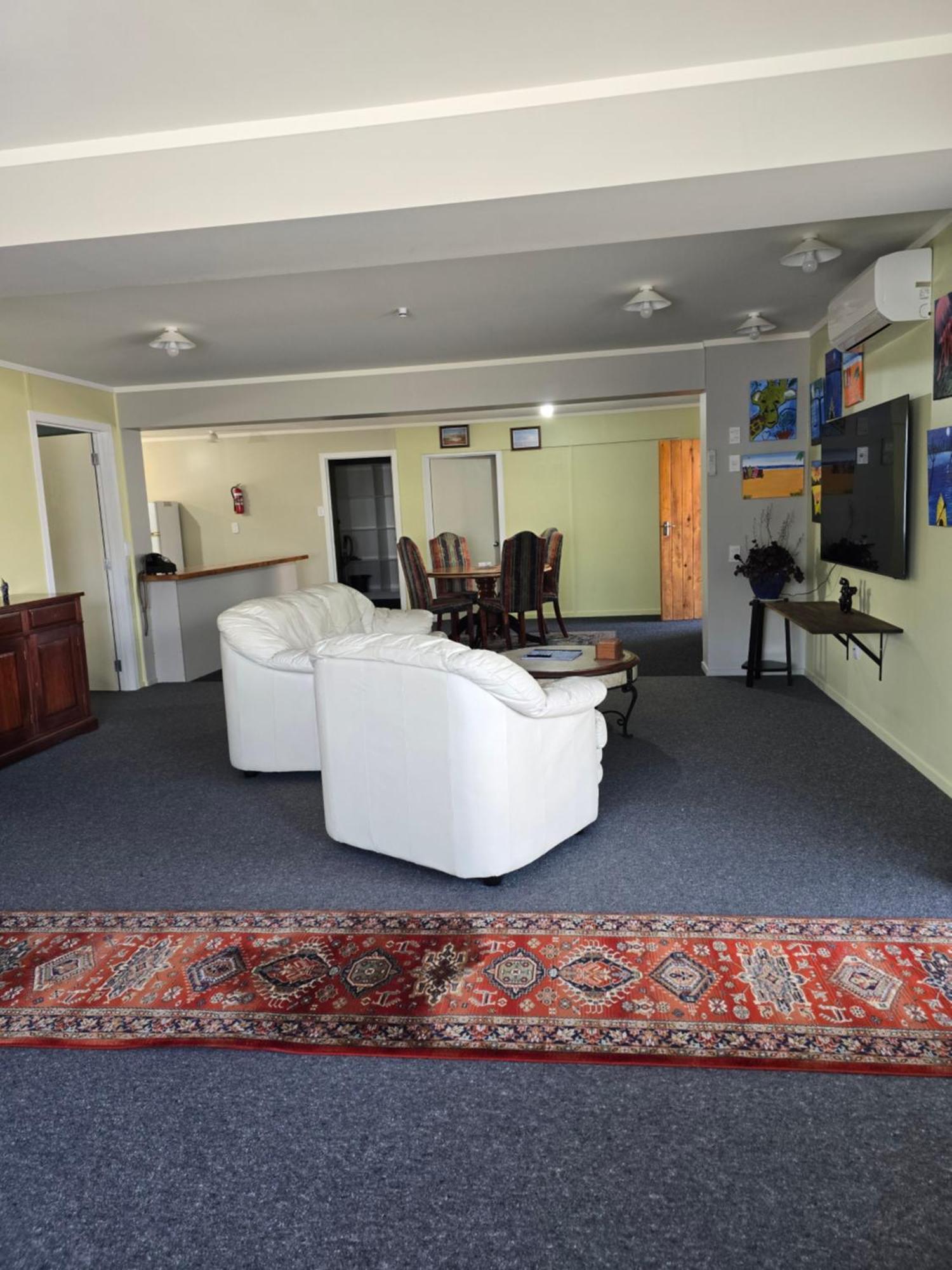 The Redbarn Villa Turangi Exterior foto